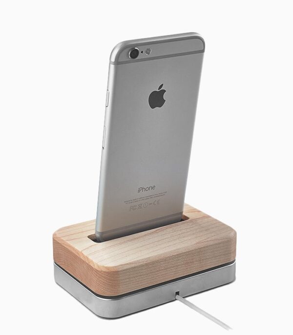 iPhone dock - Image 4